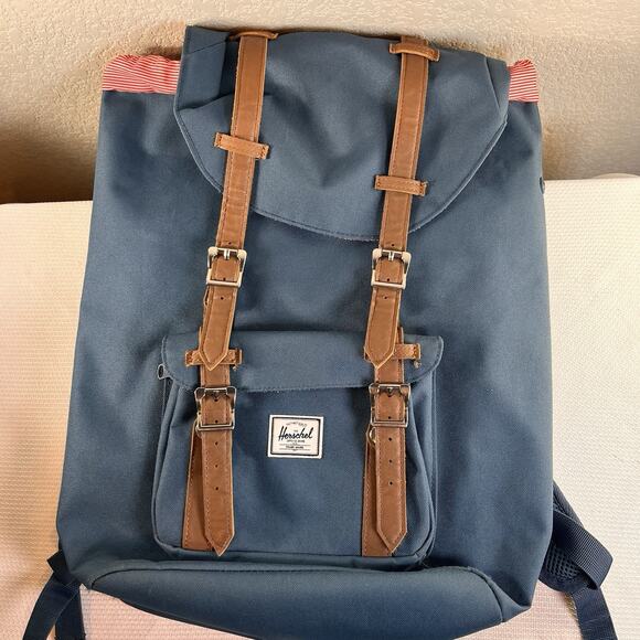 Herschel Little America Backpack - Dark Green - Picture 1 of 12